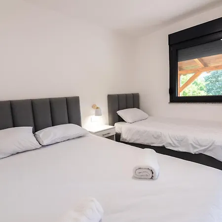 公寓 Uba Fruska Gora Velika Remeta