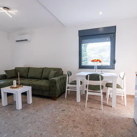 Uba Fruska Gora 公寓 Velika Remeta