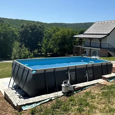 Uba Fruska Gora * Velika Remeta